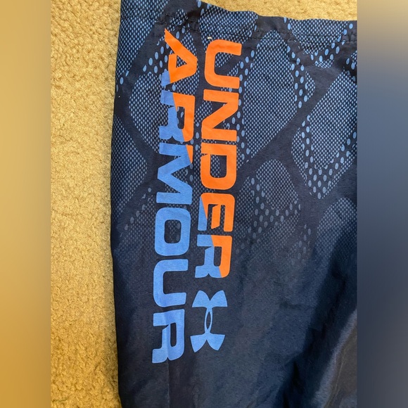 Under Armour Swim Trunks - Picture 4 of 6